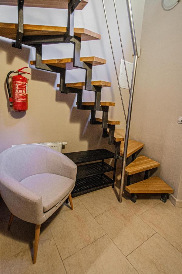 Modern And Spacious In Center Apartamento *